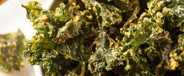 Cheesy Dill Kale Chips