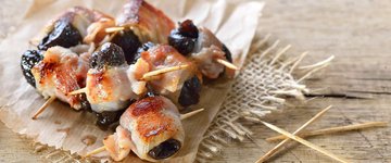 Prosciutto wrapped Stuffed Prunes