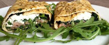 Egg wrap with salmon