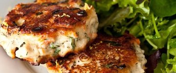 Salmon Patties with flax