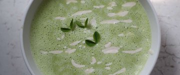 Pea Soup Topped with Cashew Cream