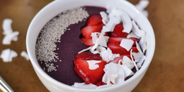 Berry Beet Smoothie Bowl
