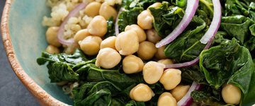 Kale Salad with Roasted Chickpeas