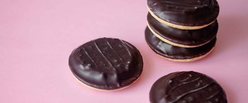 Chocolate-Covered Strawberry Patties