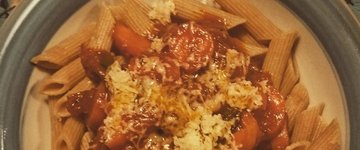 PASTA AND MEATBALLS WITH OKRA AND CHILLI