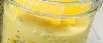 Mango Lassi Overnight Oats