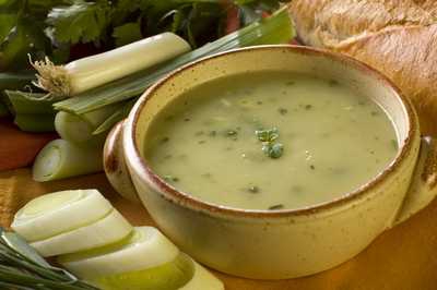 Portuguese Cold Green Soup (Sopa Verde Frio)