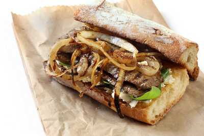 Garlic Steak Sandwiches