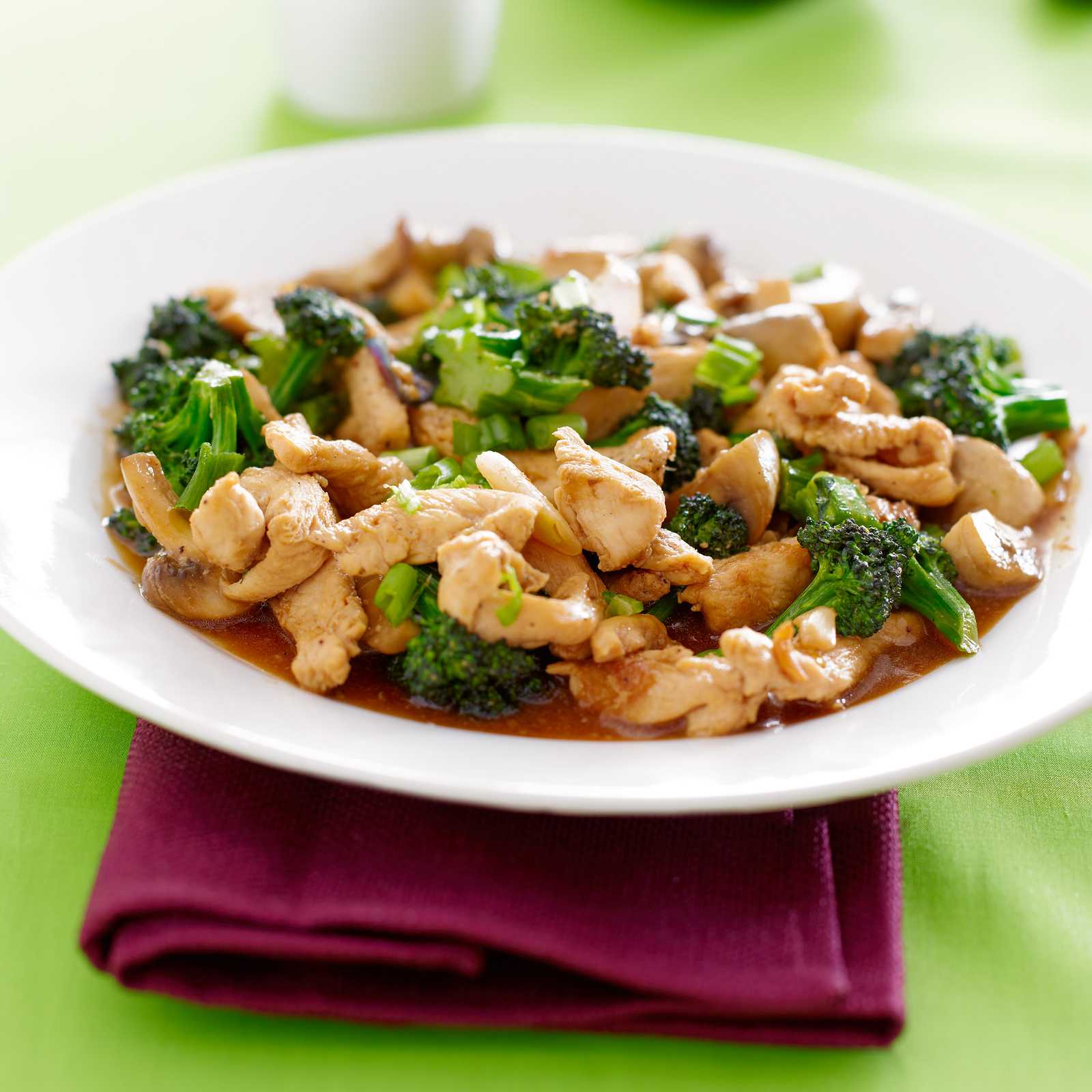 Sweet Slow Cooker Sesame Chicken with Broccoli