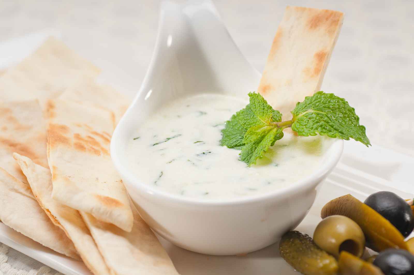 Ricotta-Cannellini Dip with Toasted Pita