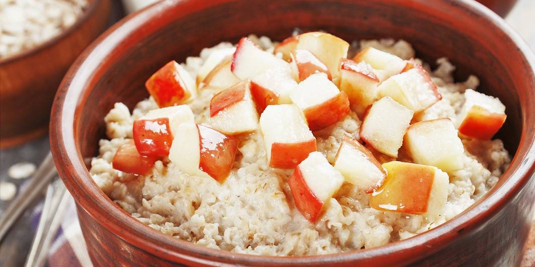 Apple Cinnamon Quinoa Porridge