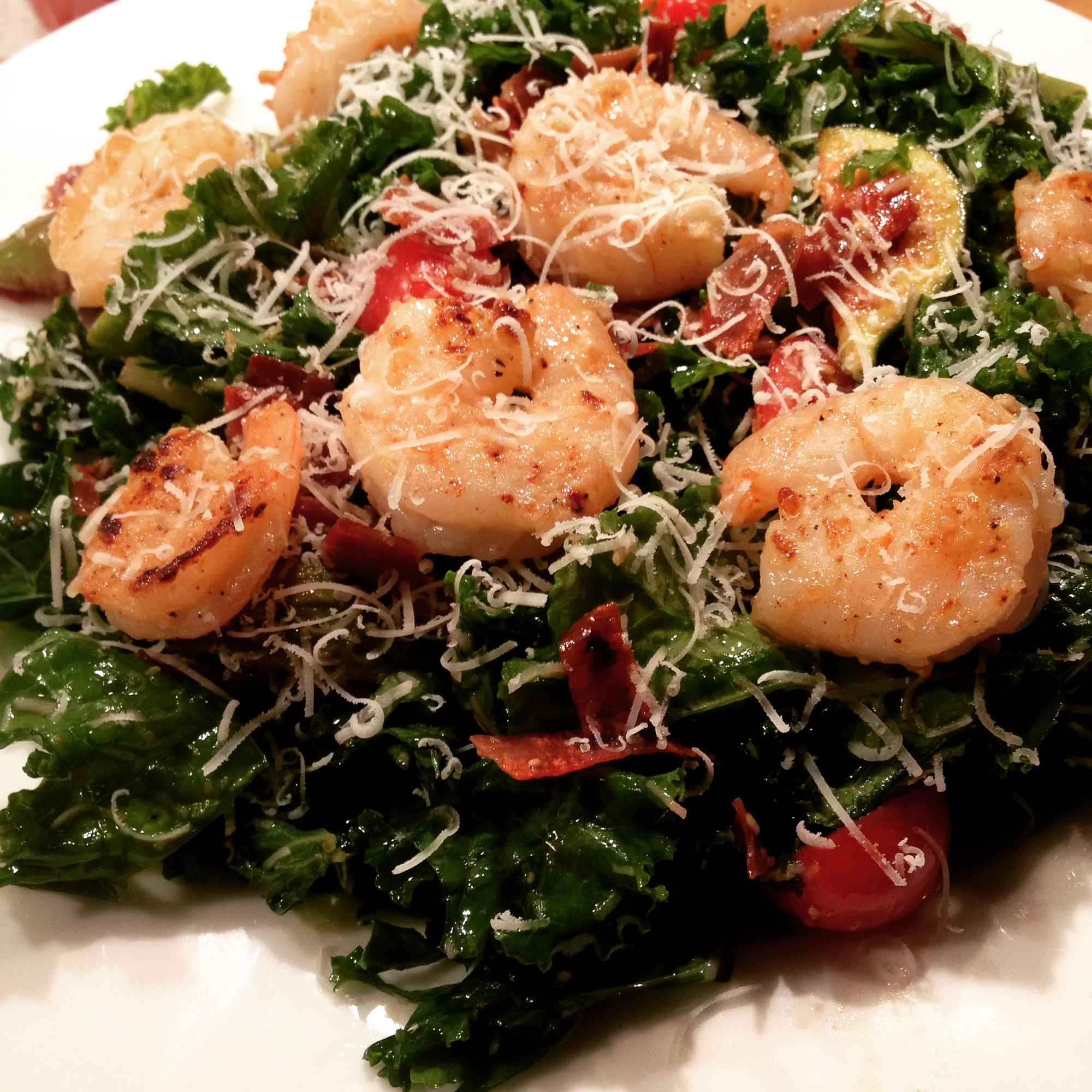 Kale Salad with Grilled Shrimp ( keto )