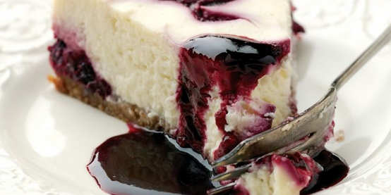 Black Currant Cheesecake