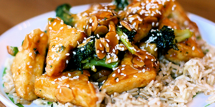 Tofu & Broccoli in Peanut Sauce