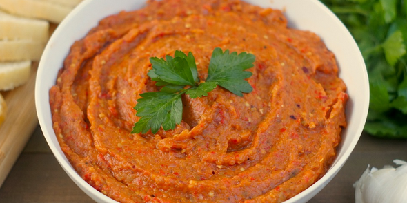 Bulgarian Eggplant-Pepper Spread (Kiopoolu)