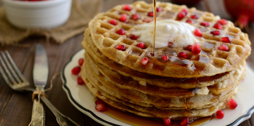 Simple Oat Waffles