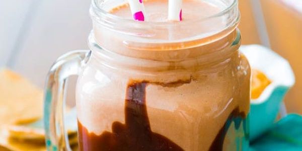 Chocolate Peanut Butter Protein Smoothie