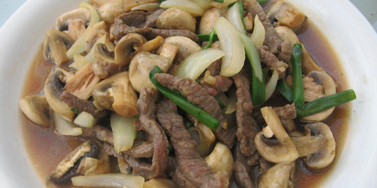 Thai Beef with Mushrooms in Oyster Sauce