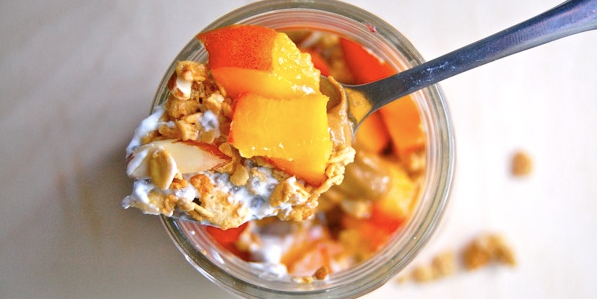 Mason Jar Peach Parfait