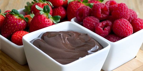 Dark Chocolate Greek Yogurt Dip