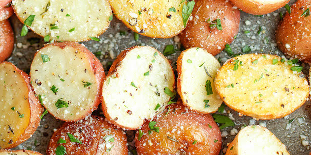 Garlic Parmesan Roasted Potatoes