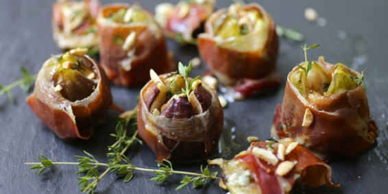 Roasted Figs with Blue Cheese and Prosciutto