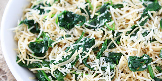 5-Ingredient Spinach Parmesan Pasta