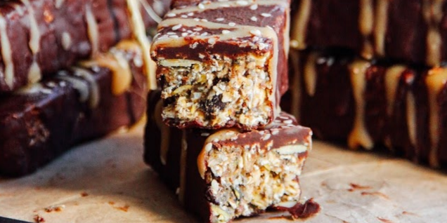 Raw Vegan Mint Chocolate Power Bars