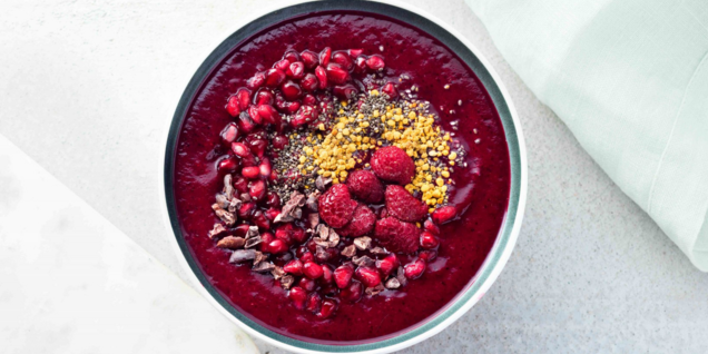 Beet & Ginger Smoothie Bowl