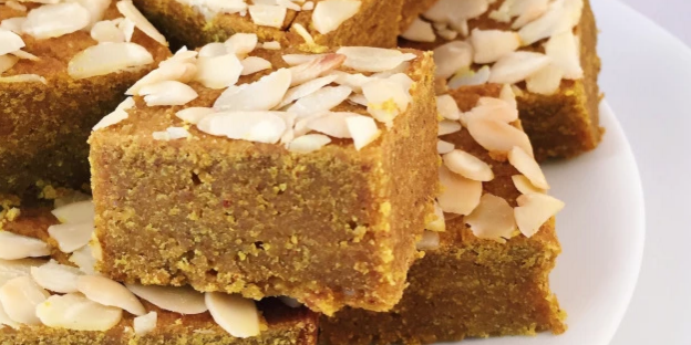 Spiced Almond Squares