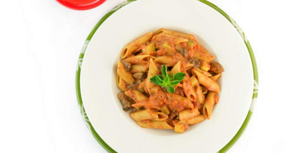 One-Pot Vegan Vodka Sauce Pasta