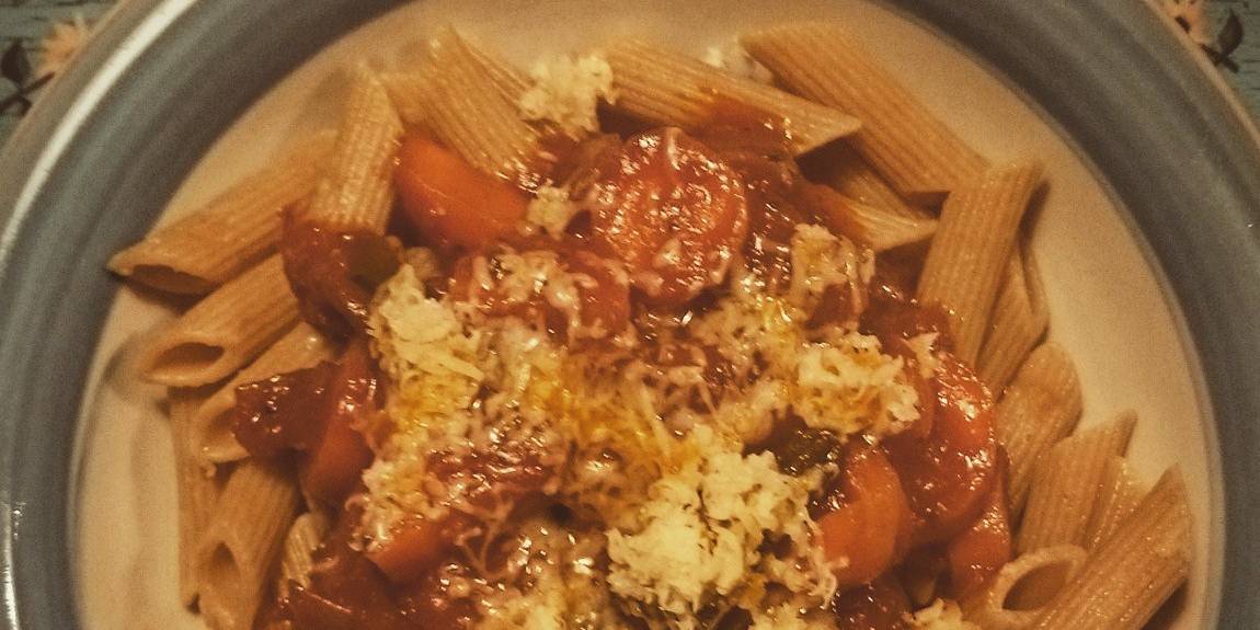 PASTA AND MEATBALLS WITH OKRA AND CHILLI