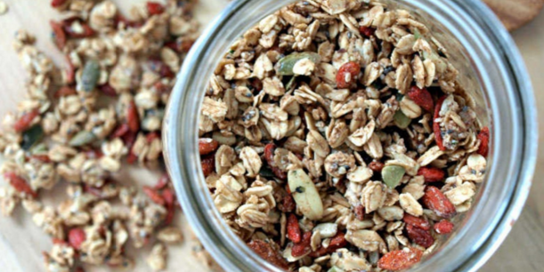 Crunchy Superfood Granola