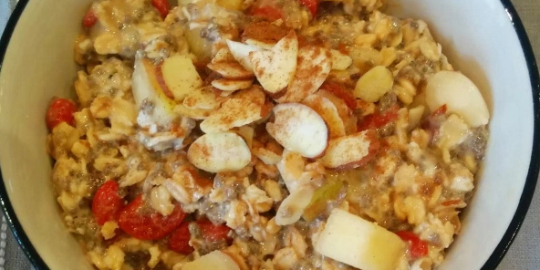 Apple Cinnamon Protein Overnight Oats ( Copy )