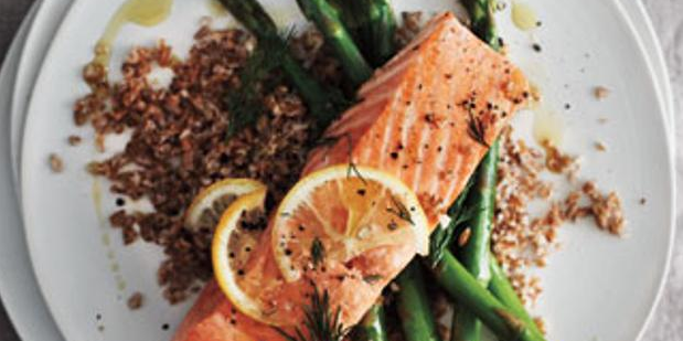 Salmon, Asparagus & Bulgur with Tomato Relish