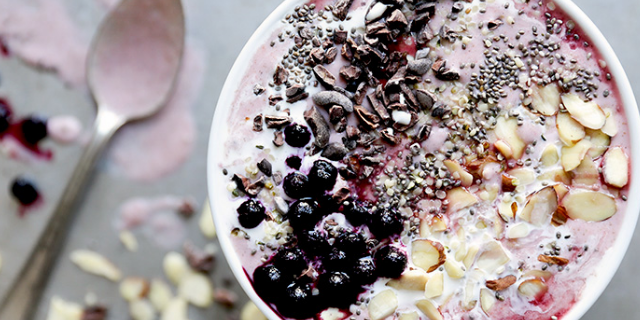 Roasted Strawberry Smoothie Bowl