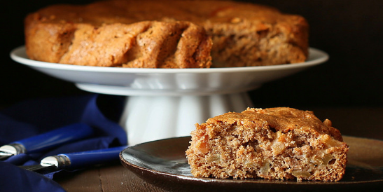 Vegan Spiced Apple Cake