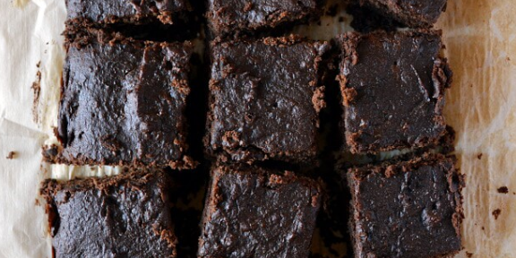 Prune Chocolate Brownies