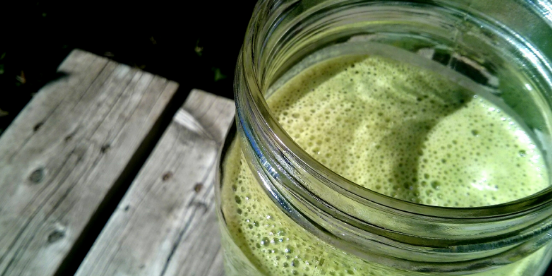 Crisp Romaine Kiwi Cooler