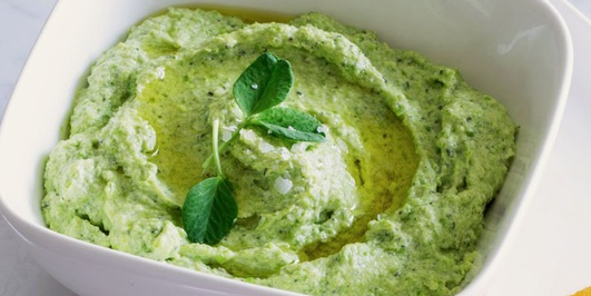 Minty Sweet Pea & Mascarpone Dip