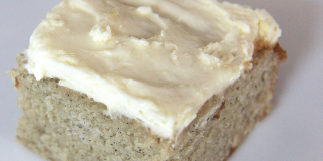 Banana Cake with Cream Cheese Icing