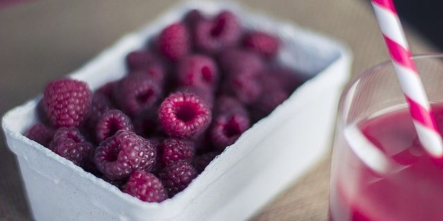 Raspberry Chia Lemonade