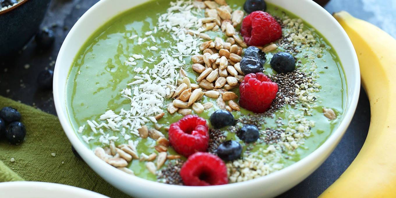 Super Green Smoothie Bowl