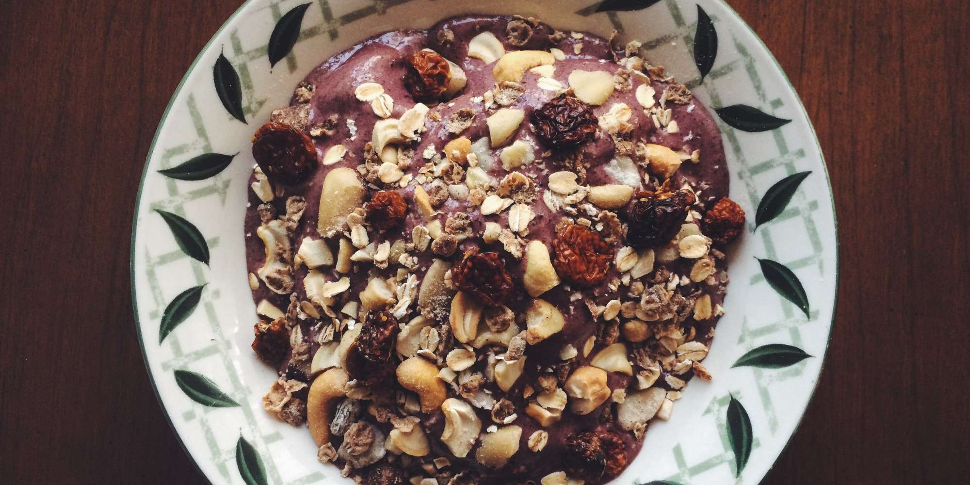 Very berry protein smoothie bowl