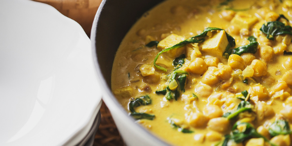 Chickpea, Tofu & Spinach Curry