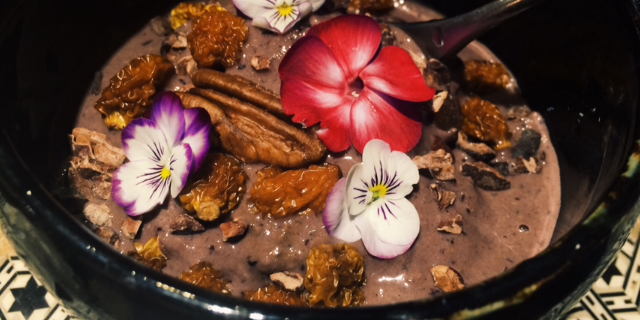 Deep Chocolate Smoothie Bowl