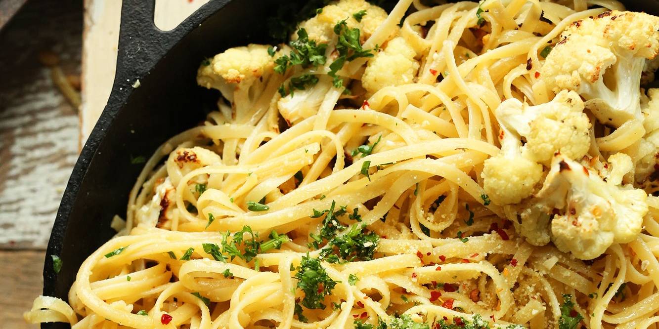 Garlic Chili Pasta with Roasted Cauliflower