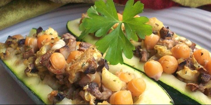 Zucchini with Chickpea and Mushroom Stuffing 