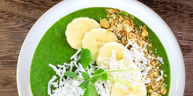 Green Tea Lime Pie Smoothie Bowl