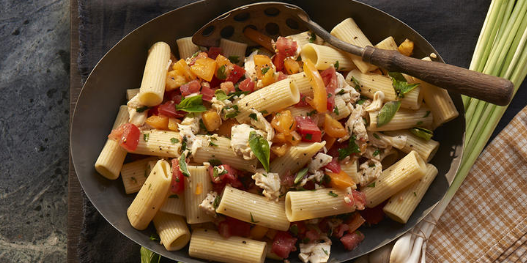 Tomato and Mozzarella Pasta